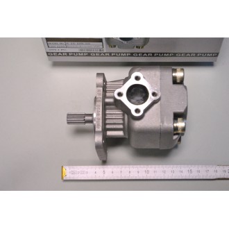 Hydraulic pump KUBOTA 3